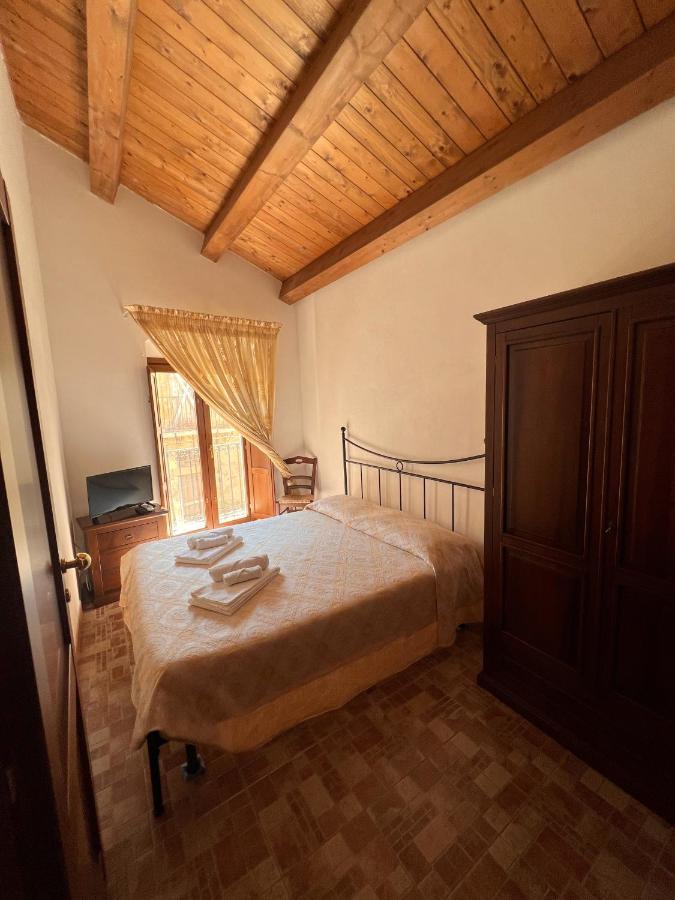 Centro Storico Modica - 2 Min A Piedi Da Corso Umberto I Apartment Bagian luar foto