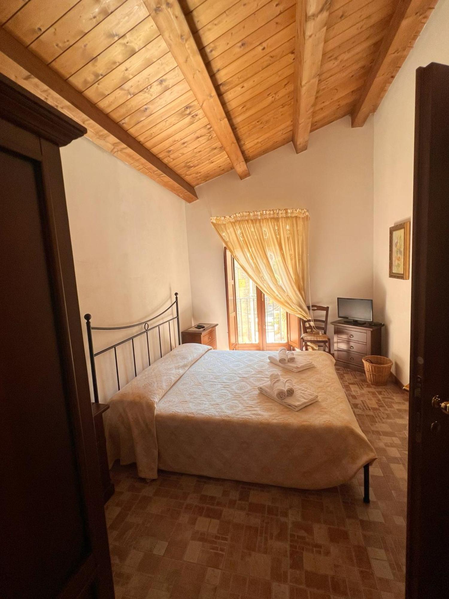 Centro Storico Modica - 2 Min A Piedi Da Corso Umberto I Apartment Bagian luar foto