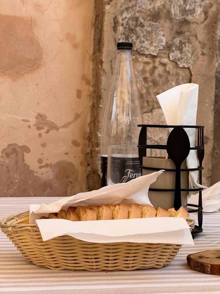 Centro Storico Modica - 2 Min A Piedi Da Corso Umberto I Apartment Bagian luar foto