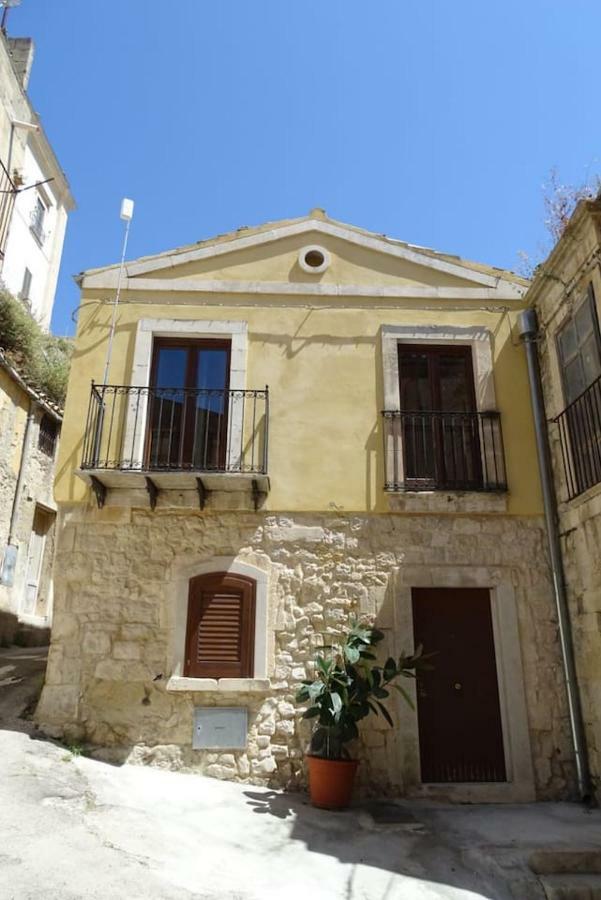 Centro Storico Modica - 2 Min A Piedi Da Corso Umberto I Apartment Bagian luar foto